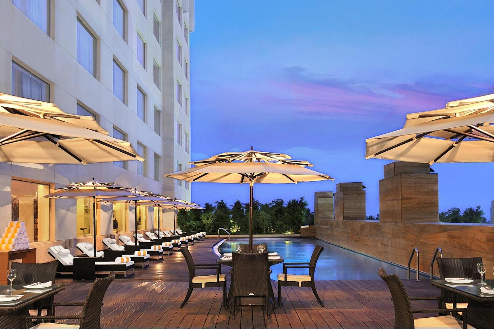 Four Points By Sheraton Hotel And Serviced Apartments Πούνε Ανέσεις φωτογραφία